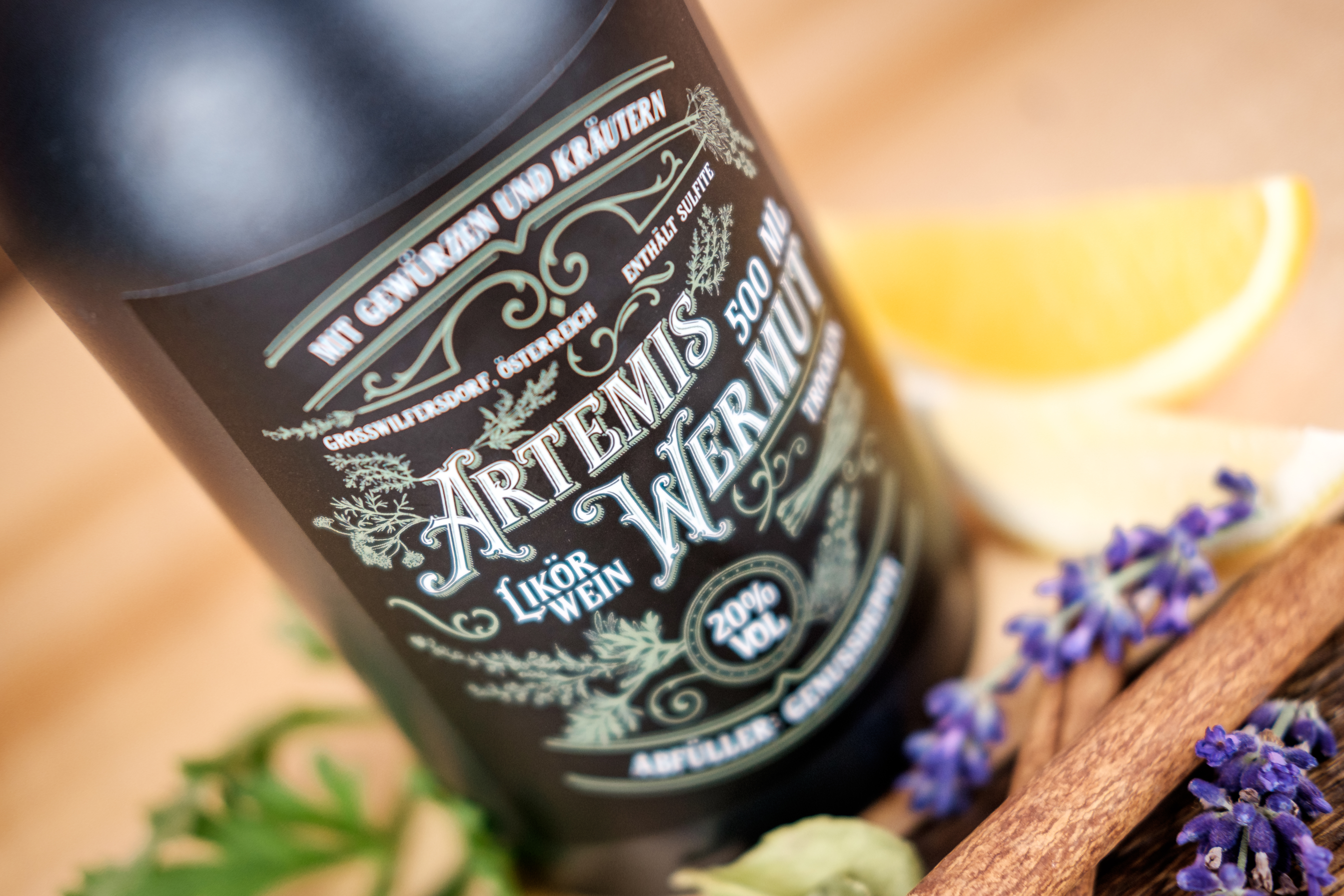 Flasche Artemis Wermut vom Weinhof & Feiergut F.Kohl